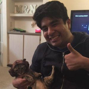 Meet your Posher, Moises